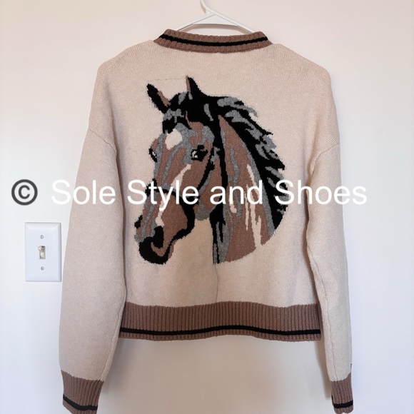 Nikka K Sweaters - Horse Print Cardigan Sweater Size Medium New with Tags